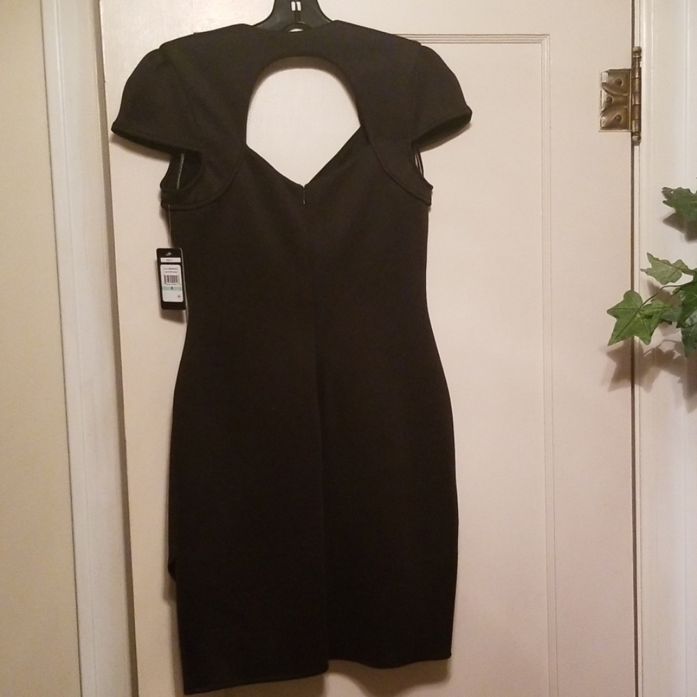 Guess Black Capped Sleeve Emily Midi Dress - Picture 4 of 5